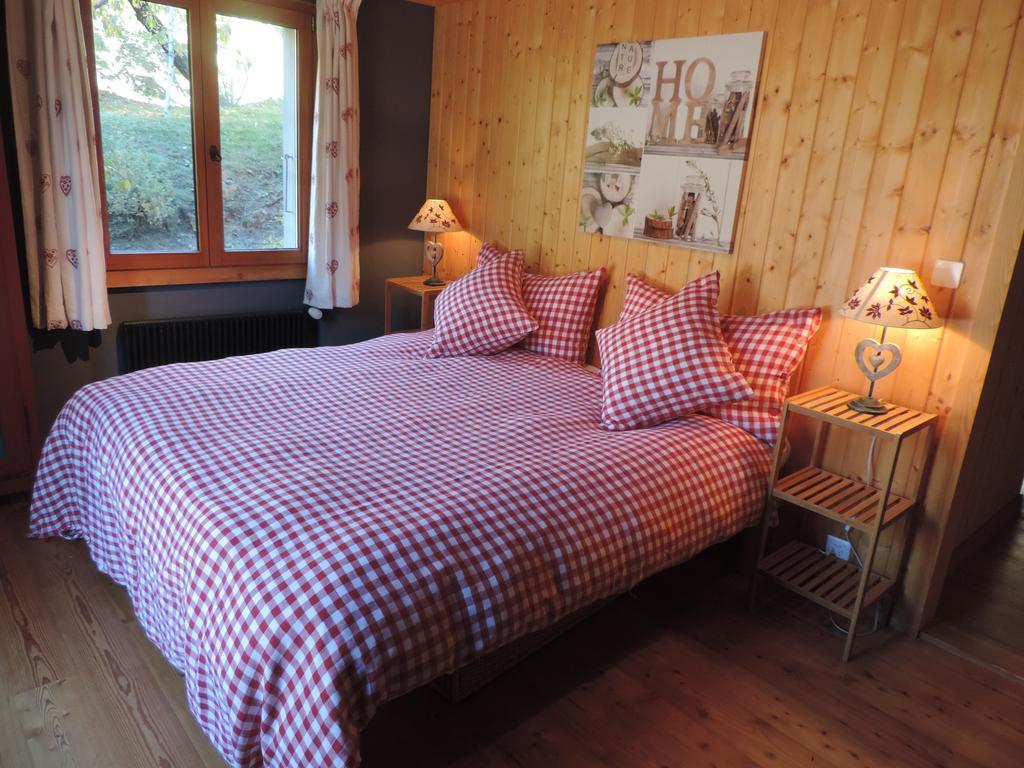La Demeure Des Elfes Bed and Breakfast Albinen Rum bild